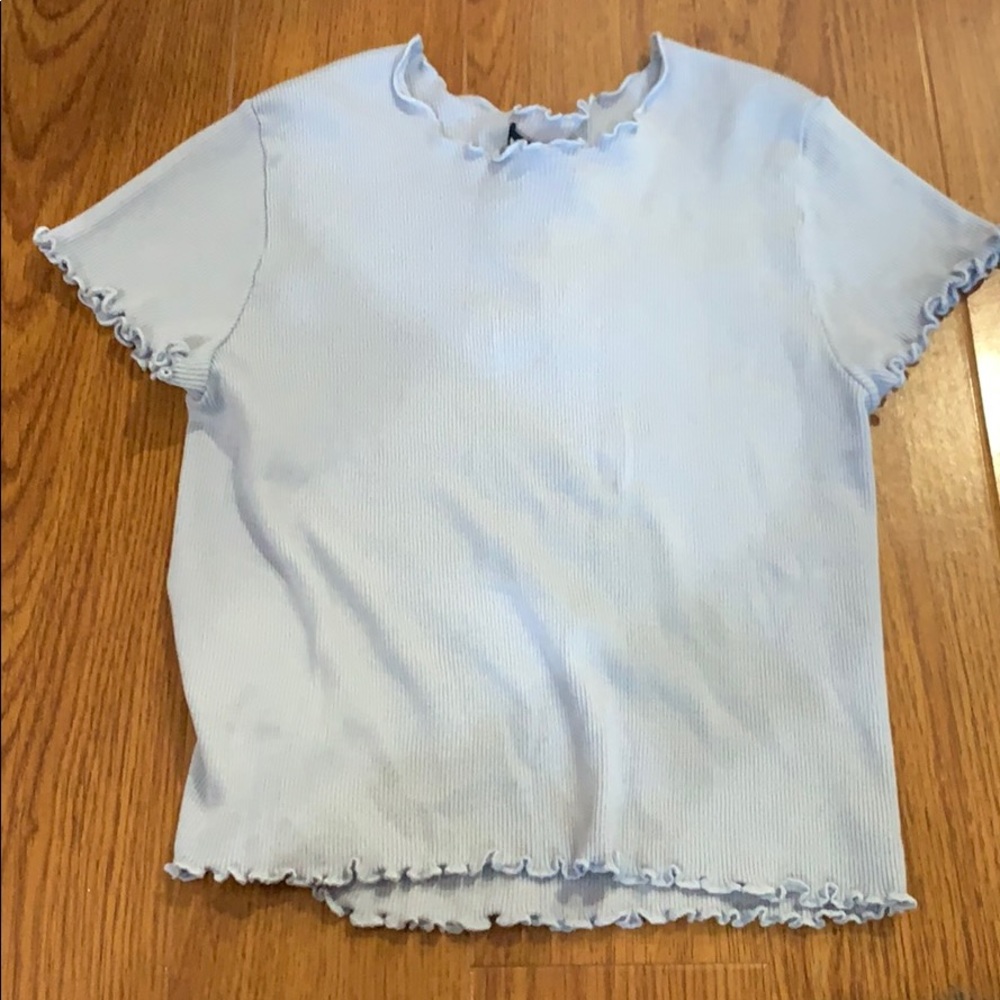 Brand new slightly cropped shirt